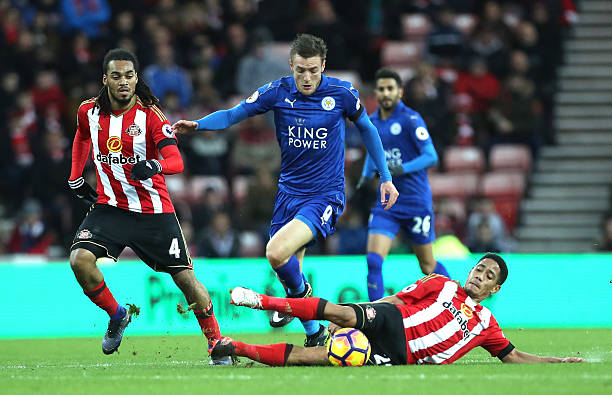 着一切都充 着一切都充