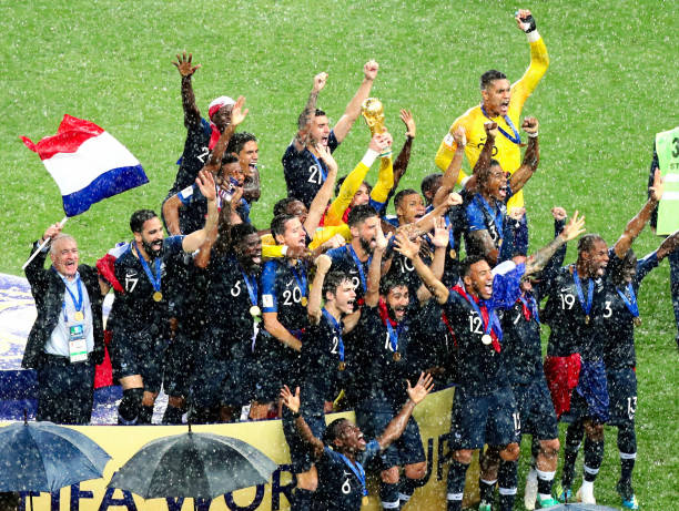 氛围并非偶 氛围并非偶